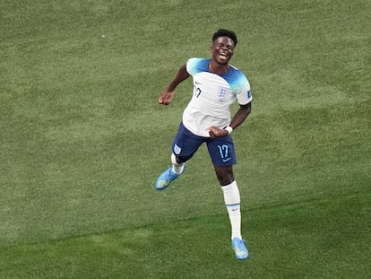 Bukayo Saka celebra su segundo gol ante Irán, el pasado lunes en el estadio Khalifa Internacional, en Doha.