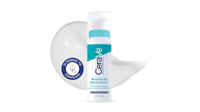 Este sérum con retinol de CeraVe es uno de los más vendidos por acabar con las marcas y los poros.