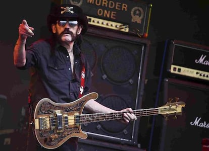 Lemmy, durant una actuació el juny del 2015.