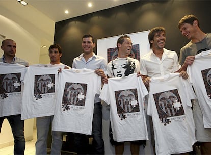 Bruno Saltor, Vicente, Navarro, Michel, Albelda y Zigic.