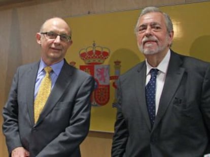 El ministro de Hacienda, Crist&oacute;bal Montoro, y el secretario de Estado de Administraciones P&uacute;blicas, Antonio Beteta.