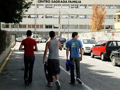 El centro Sagrada Familia de Elda, donde estudiaba la joven.