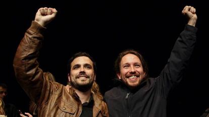 Alberto Garzón y Pablo Iglesias en 2016.