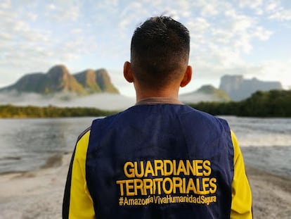 Alrededor de 80 voluntarios participan en la guardia territorial constituida en el municipio Autana de Amazonas.