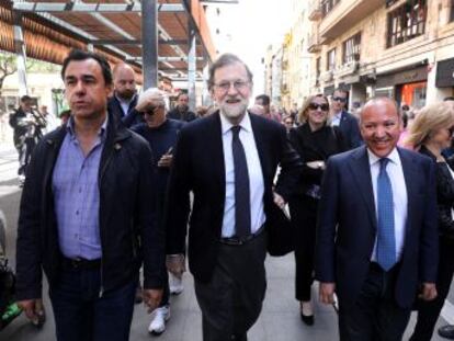 Rajoy, junto a su excoordinador general, se suma en Zamora a la campaña electoral