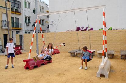 <span >INTERVENCIÓN DE RECETAS URBANAS EN LA CALLE SOL, 80. FOTO CEDIDA POR URBANACCIÓN/LA CASA ENCENDIDA.</span>