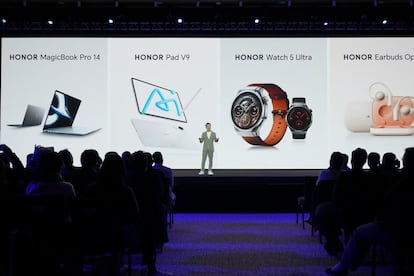 Presentación de los nuevos productos de HONOR durante el Mobile World Congress de Barcelona, el 2 de marzo de 2025.