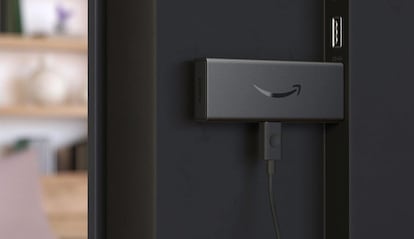 Reproductor Fire TV de Amazon conectado a un televisor