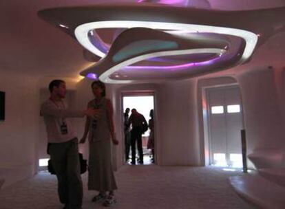 La primera planta del hotel Silken Puerta América, en Madrid, diseñada por la arquitecta Zaha Hadid.