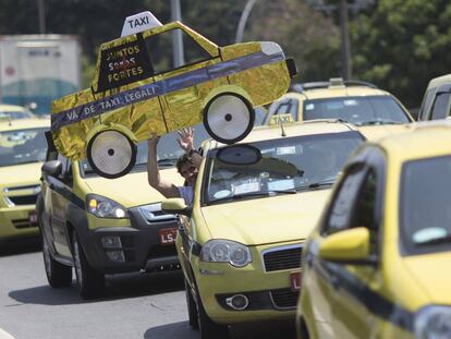 Em novembrou, houve mais um protesto de taxistas cariocas nas ruas do Rio.