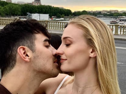 Sophie Turner y Joe Jonas, en París.