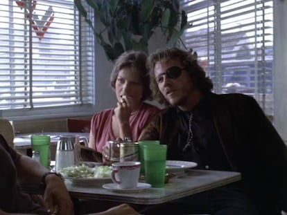 Fotograma de la película 'El camino de Cutter', versión cinematográfica de 'Cutter y Bone'.