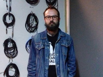 Borja, profesor universitario de Antropología en Sevilla, nunca ha tenido Facebook