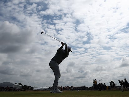 Jon Rahm, durante la ronda de este viernes en Royal Liverpool.