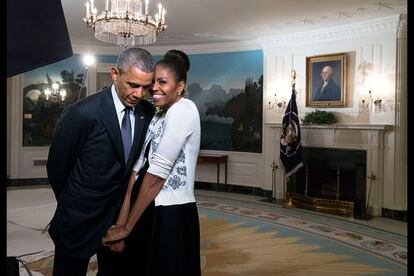 Michelle y Barack Obama, antes de una grabación, en marzo de 2015.