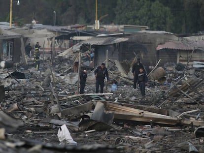 El mercado de Tultepec, tras la explosión.