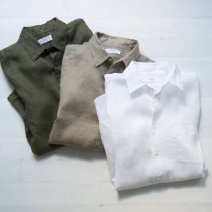 La camisa de lino 100% es la prenda más destacada de la nueva colección de UNIQLO.