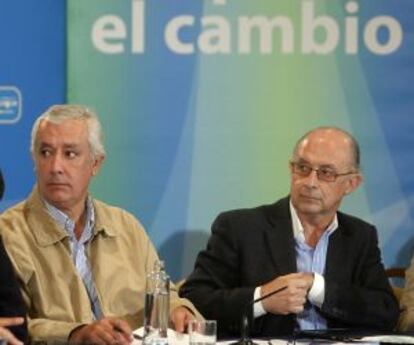 Javier Arenas y Cristóbal Montoro, esta mañana en Sevilla.