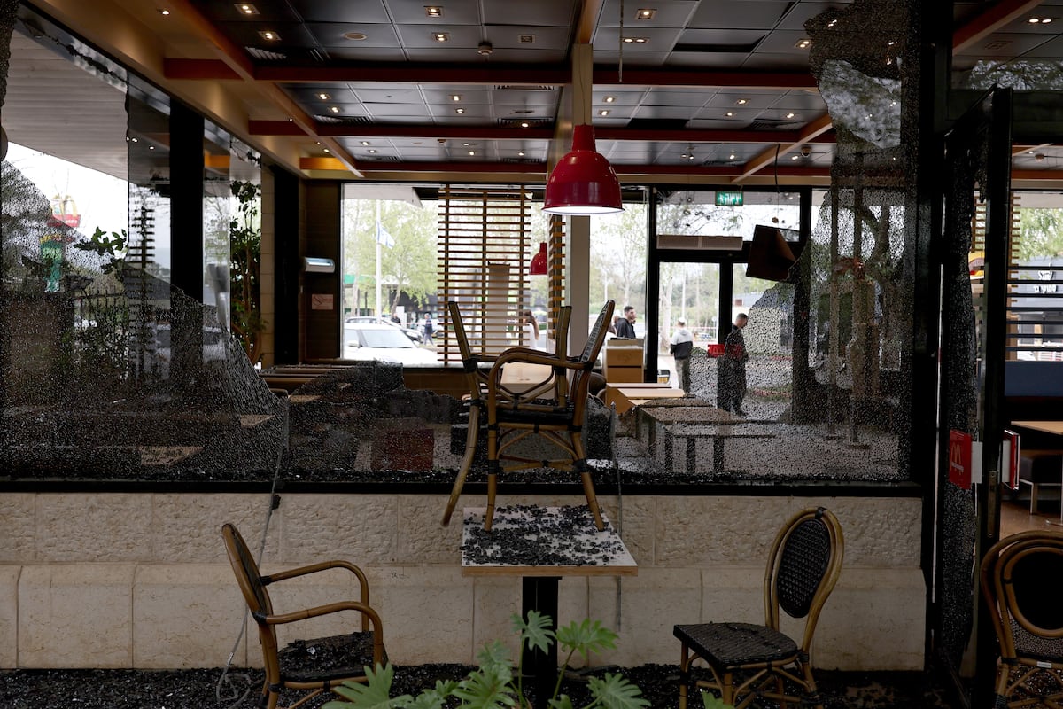 US & Israel vs Iran War: Live Updates, Attacks & Reactions 2024