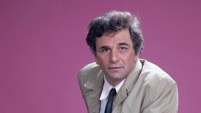 Peter Falk como Colombo en los años 80.