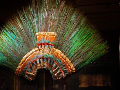 El penacho de Moctezuma expuesto en el Museo Etnográfico de Viena