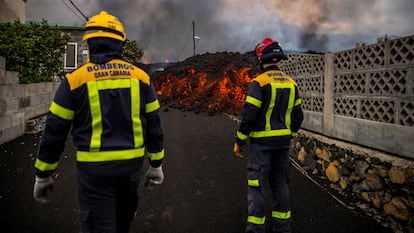 La lava del volcán Cumbre Vieja en El Paso, La Palma.