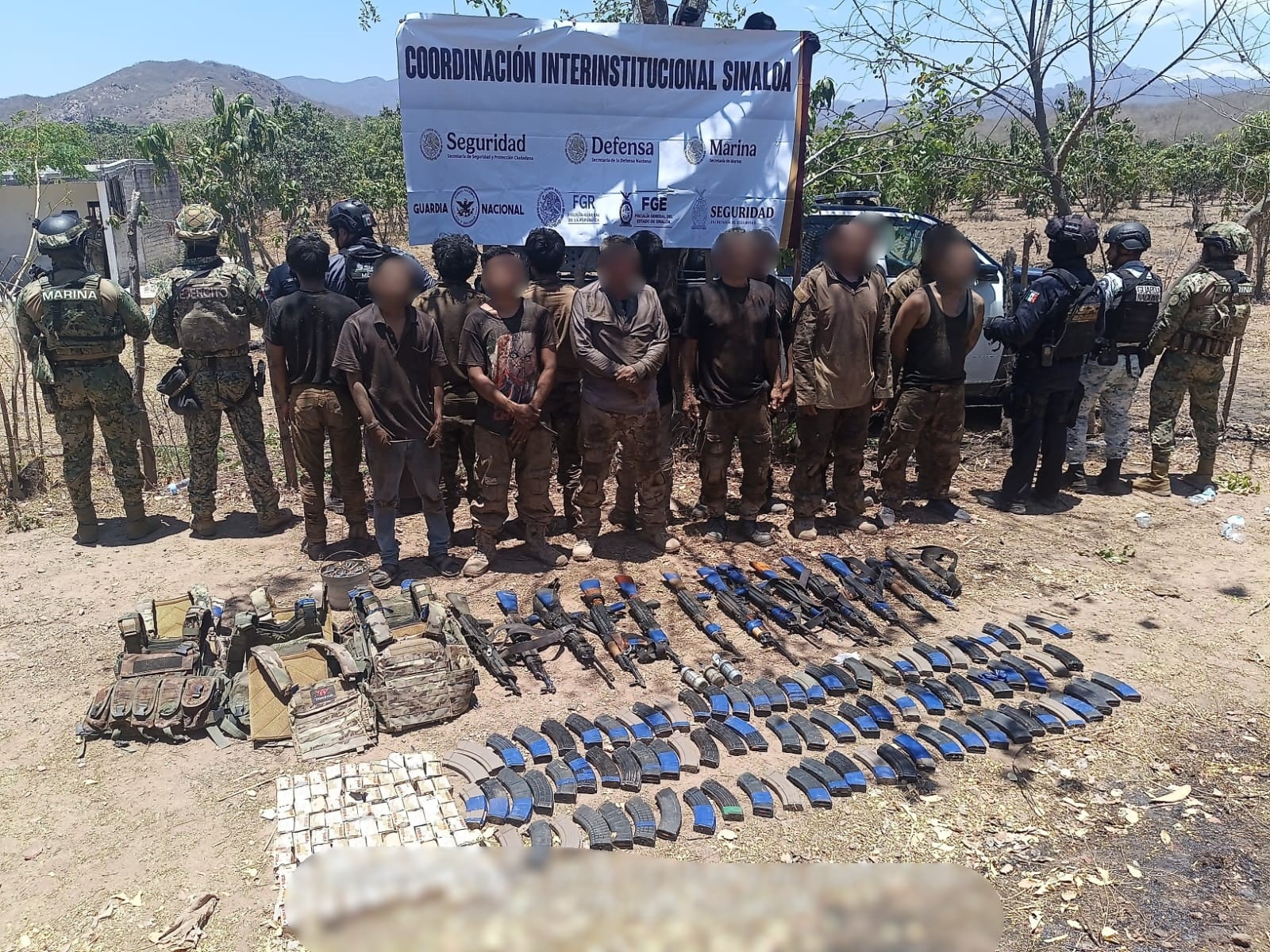 La Marina golpea a Los Chapitos con 13 detenciones al sur de Sinaloa