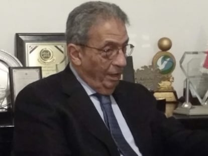 Amr Musa atiende a una entrevista el pasado mes de mayo.
