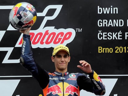 Salom celebra la victoria en Brno en 2013.