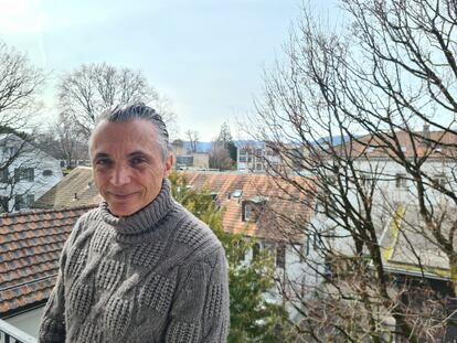 El profesor Marc Chesney, el viernes en el edificio de la Universidad de Zúrich donde trabaja.