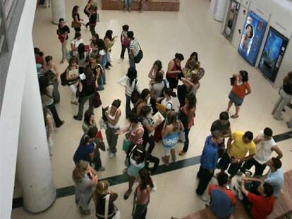 Imagen del primer día de clase en la Universidad de Alicante.