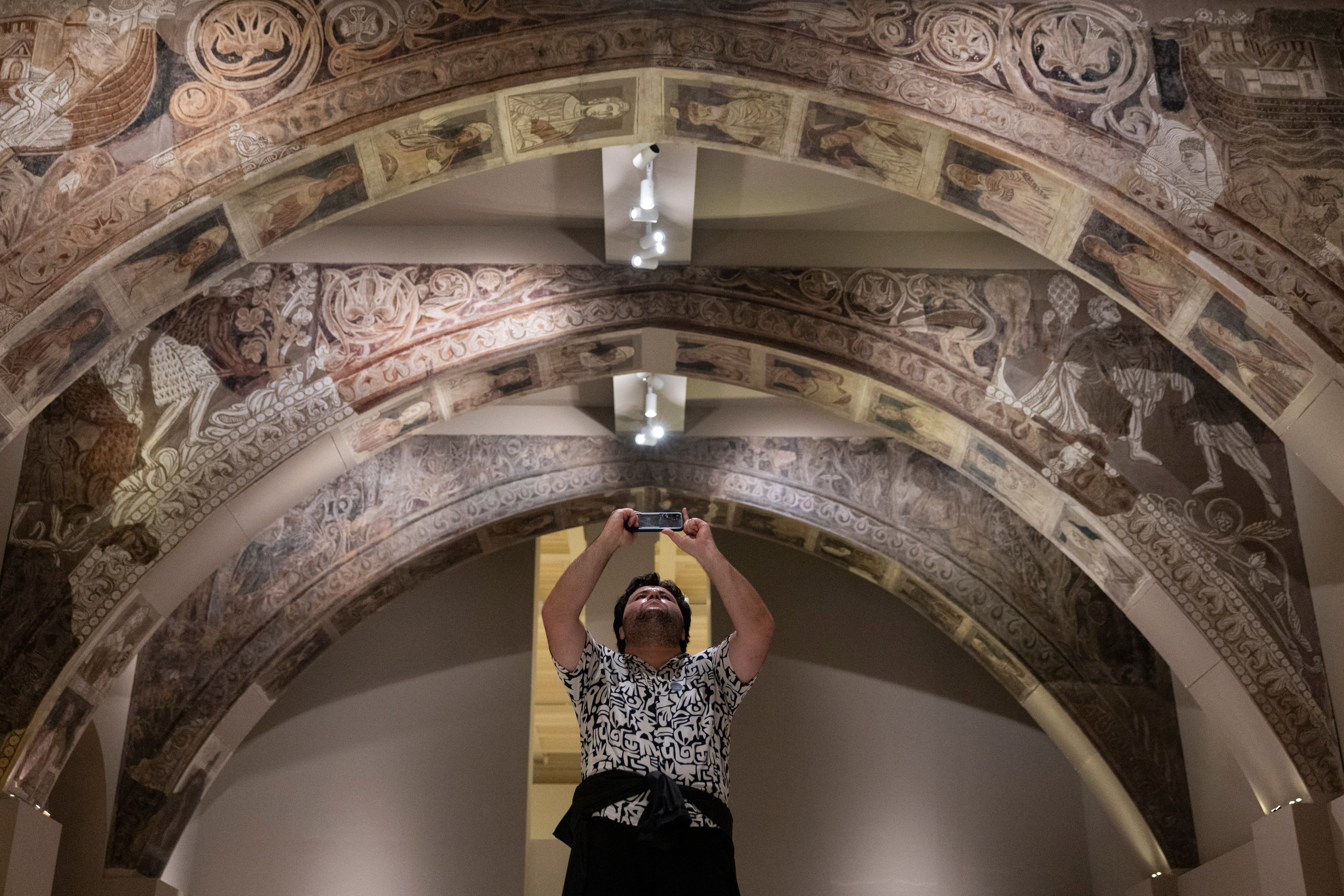 El litigio por los murales de Sijena encara su recta final con cambio de jueza