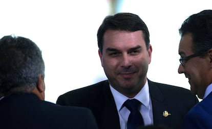 Flávio Bolsonaro em evento no Palácio do Planalto.