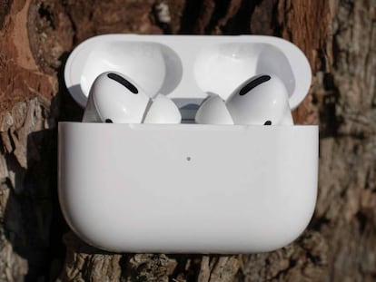 ¿No te funciona bien el micrófono de tus AirPods? Así lo puedes solucionar