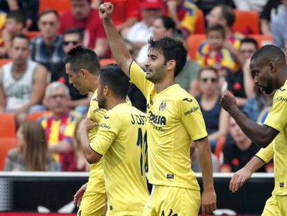 Triguero celebra el segundo gol del Villarreal en Mestalla.