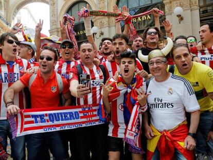 Aficionados en Milán (Italia), ciudad donde se disputó la final de la Champions League entre Atlético de Madrid y Real Madrid en 2016.