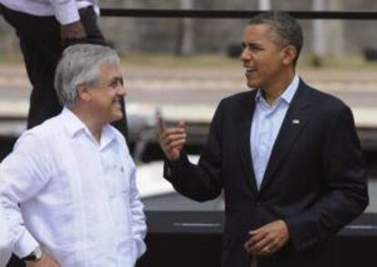 En la imagen, los presidentes de EE.UU., Barack Obama (d), y Chile, Sebastián Piñera (i). EFE/Archivo