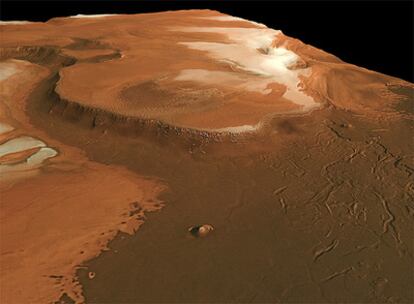 Imagen de la region de Rupes Tenuis, en el Polo Norte marciano, obtenida por Mars Express el 29 de Julio de 2008. Abarca un área de unos 44.000 Km2.
