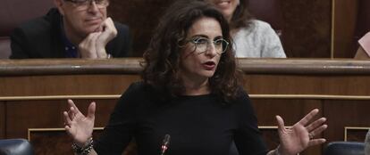 Intervenci&oacute;n de Mar&iacute;a Jes&uacute;s Montero, ministra de Hacienda en la sesi&oacute;n de control al Gobierno.