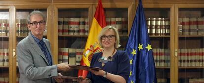 La directora general de la ITSS, Marisol Serrano, y el director
general de la TGSS, Javier Aibar.