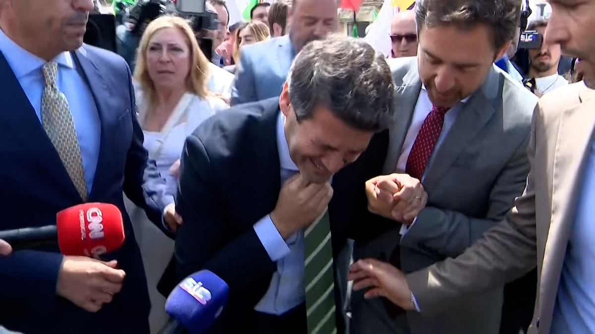 André Ventura, líder de Chega, se retira de la campaña electoral por problemas de salud