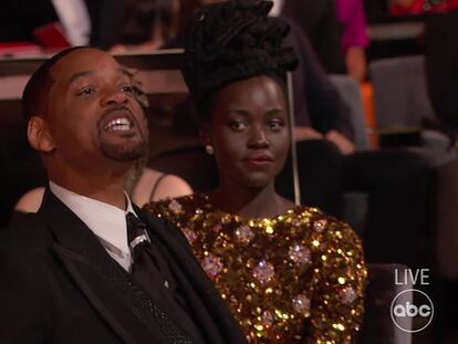 The moment in which Will Smith tells Chris Rock: “Keep my wife’s name out of your fucking mouth.”