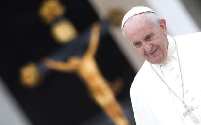 El papa Francisco durante la audiencia general de los miércoles en la plaza de San Pedro.