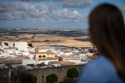 麦地那西多尼亚 (Medina Sidonia) 的全景。 