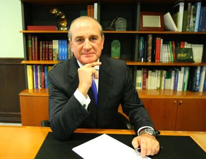 Miguel Ángel Lujua, en su despacho en la sede de Confebask en Bilbao.