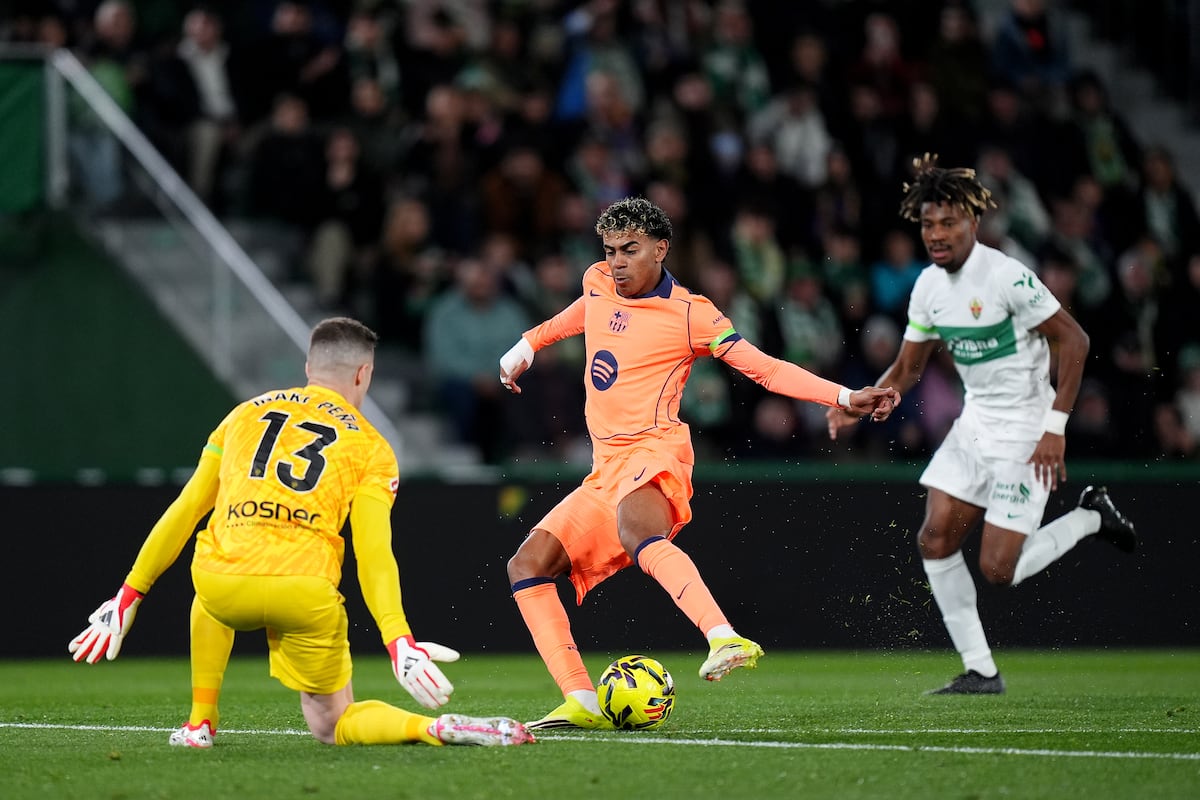 Pocos goles del Barcelona para tantas ocasiones ante el Elche