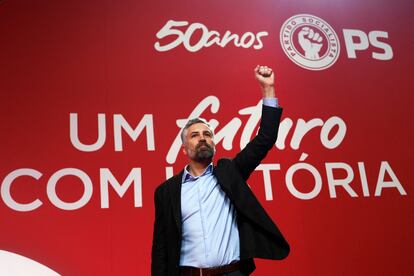 Pedro Nuno Santos, este domingo tras su discurso de clausura del 24º congreso socialista celebrado en Lisboa.
