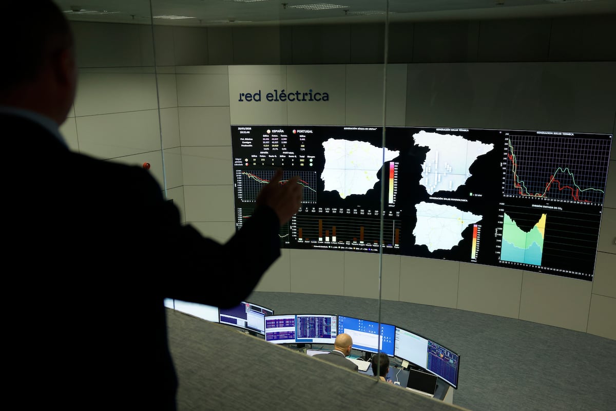 “En algún momento nos la damos igual seguro”: nuevos audios entre Red Eléctrica y empresas revelan problemas semanas antes del apagón 
