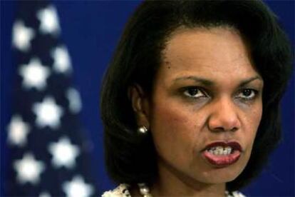 Condoleezza Rice, durante su comparecencia ante la prensa ayer en Jerusalén.