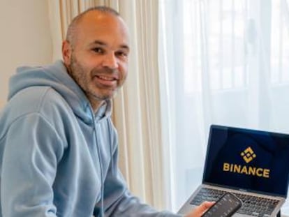 La CNMV da un tirón de orejas a Andrés Iniesta por promocionar criptoactivos en sus redes sociales